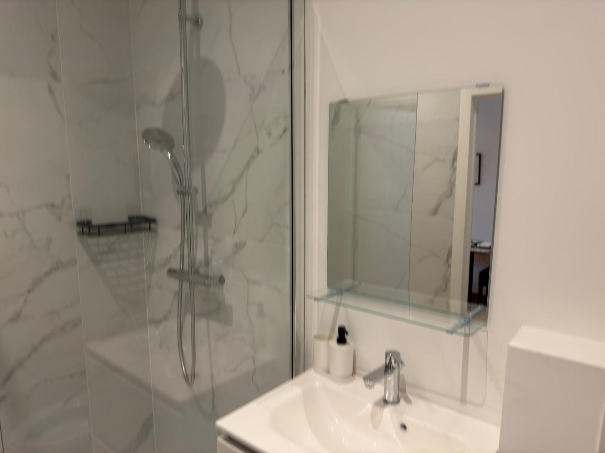 Two Bedroom Loft In The City Center By The Meir Antwerpen Exteriör bild
